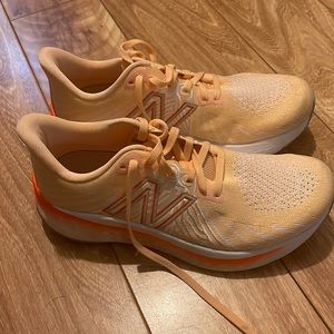 New Balance women’s
